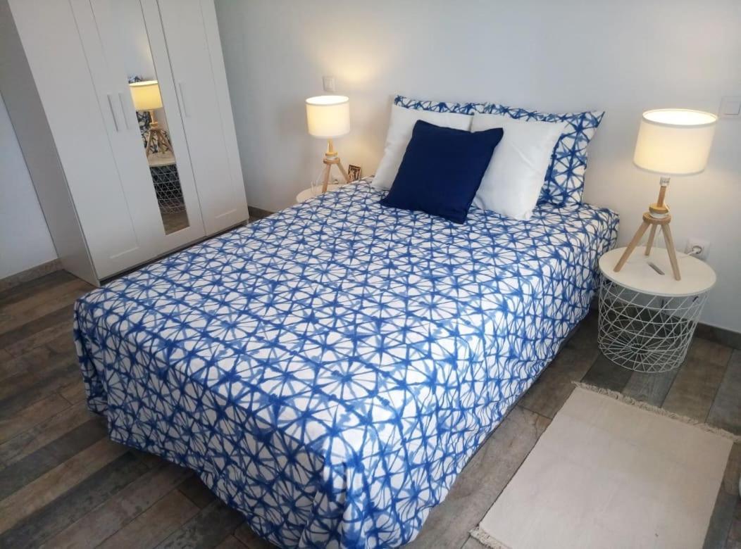Apartamento Piso A Parada De Atocha, Amplio Y Luminoso