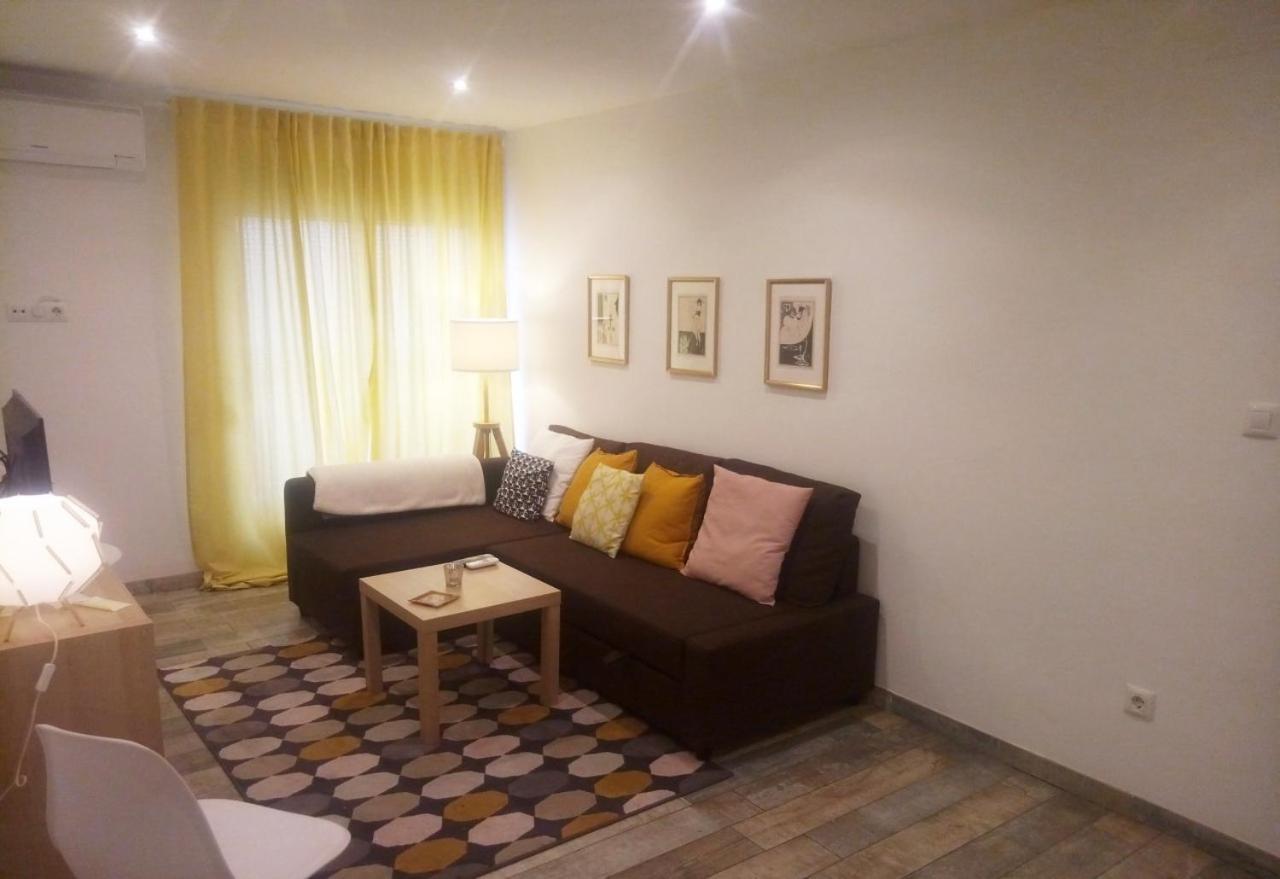 Apartamento Piso A Parada De Atocha, Amplio Y Luminoso Madri